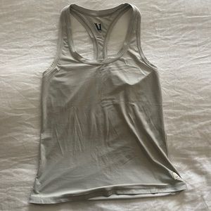 Vuori womens tank